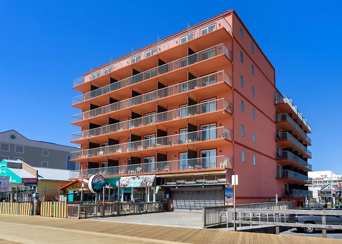 Americana Boardwalk Hotel 4*
